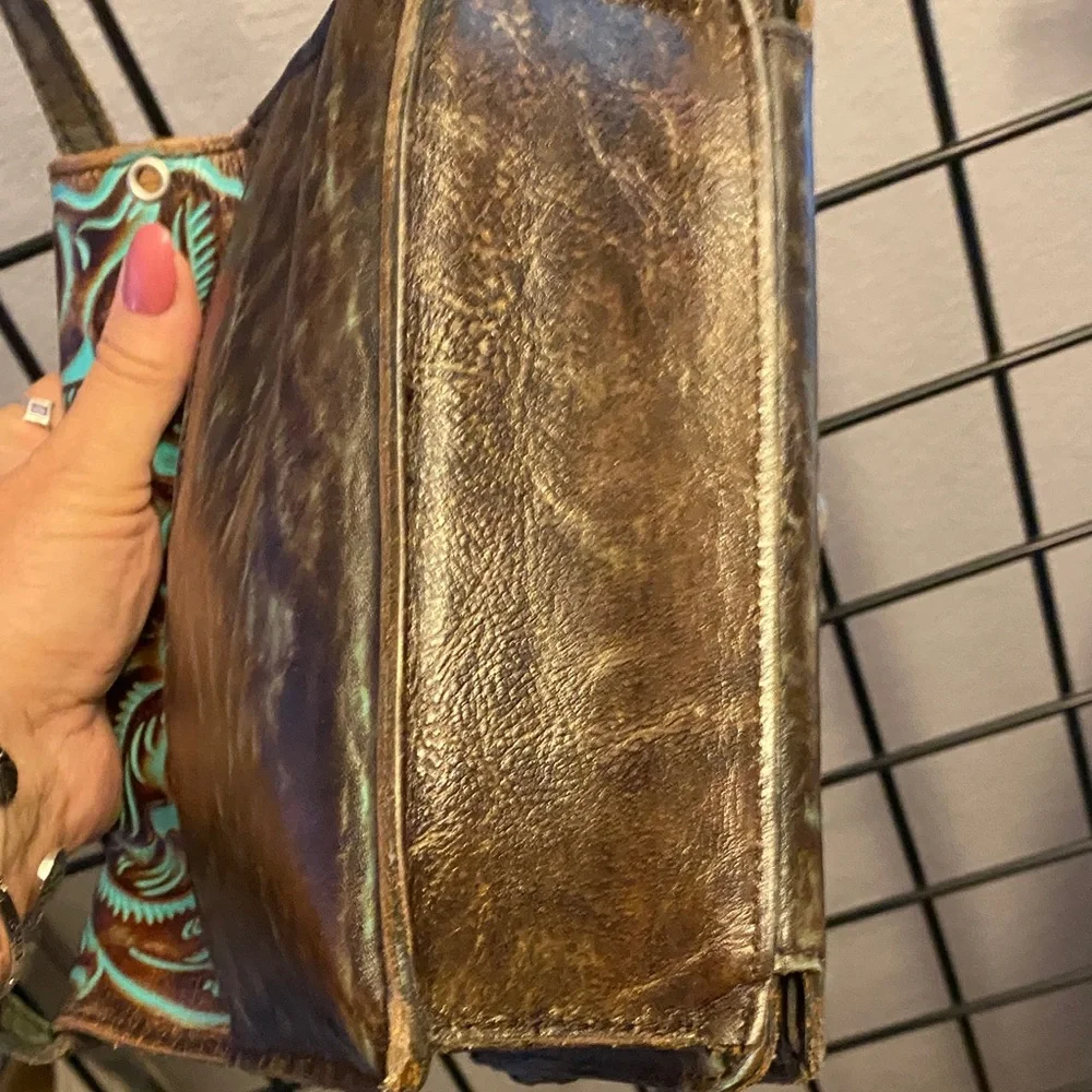 stylish crossbody